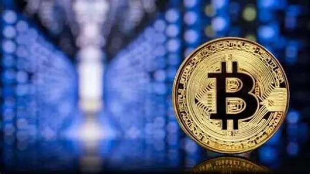 بیت‌کوین بخریم یا نخریم؟
