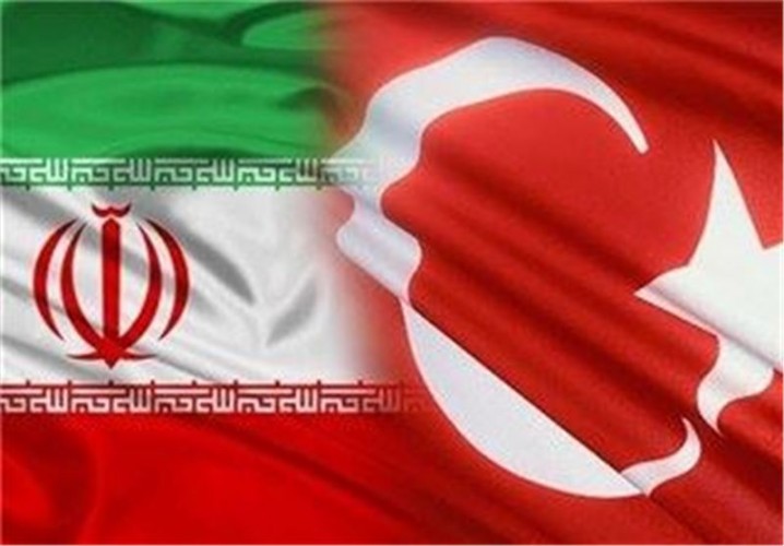 ترکیه که در ماه نوامبر واردات نفت خام از ایران را متوقف کرده بود در ماه دسامبر دو محموله معادل ۵۴هزار بشکه در روز از این کشور دریافت کرد.
