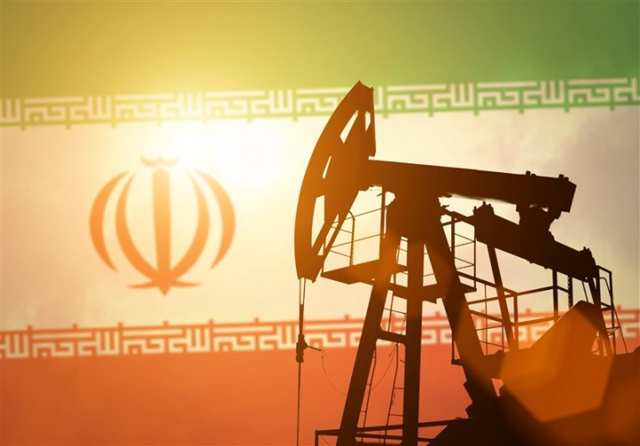 صادرات روزانه ۶۶۴هزار بشکه نفت ایران به آسیا/خرید نفت چین از ایران افزایش یافت