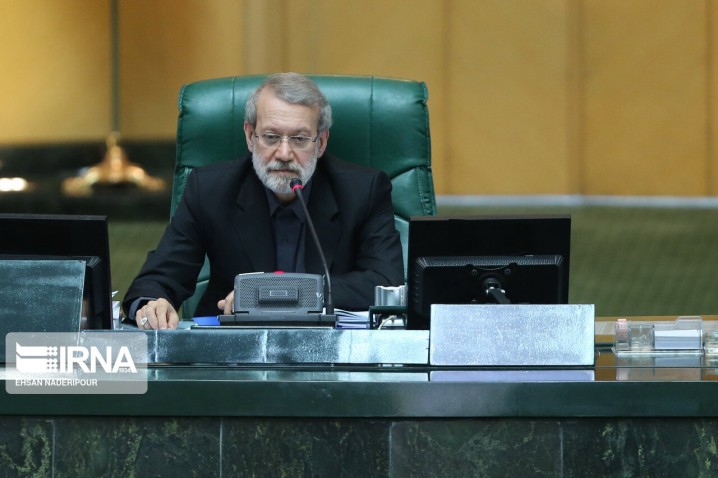 لاریجانی: مجلس فردا برای بررسی قیمت کالاها جلسه دارد