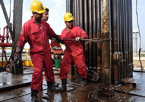 بارگیری ۸۵۰هزار بشکه نفت خام ایران برای ارسال به ژاپن