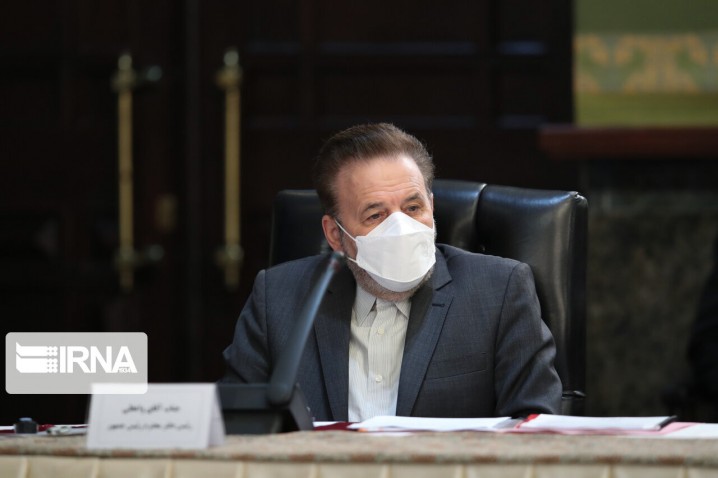 واعظی: دولت در انتخابات کاملا بیطرف است