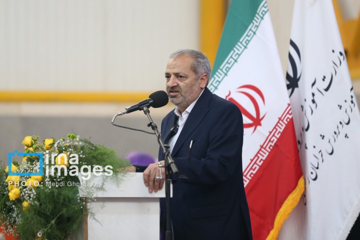 کمبود معلم برای کلاس اولیها نداریم/ ساعت شروع مدارس مانند پارسال است