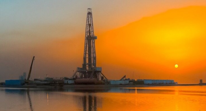 معاون وزیر نفت: موانع طرح افزایش تولید میدان نفتی آزادگان برطرف شد