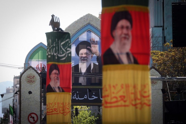 بعثت خون؛ حرکت دستههای عزاداری تهران به مناسبت چهلم رهبر شهید آغاز شد