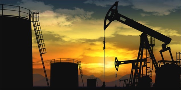 ساز مخالف سعودی‌ها/عربستان قیمت نفت را به کمترین میزان ۴ ماه گذشته کاهش داد