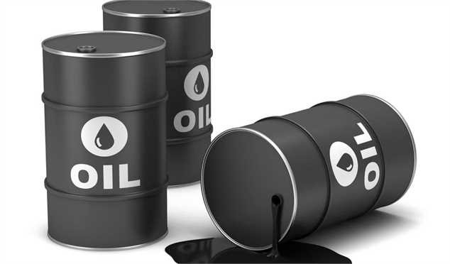 Oil drops 2 percent on Wall St. losses, weak China data
