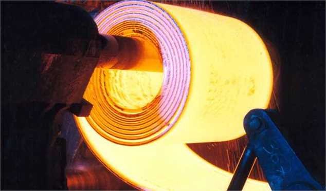 صادرکنندگان فولاد کمتر از یک سوم ارز صادراتی را به کشور برگردانده اند