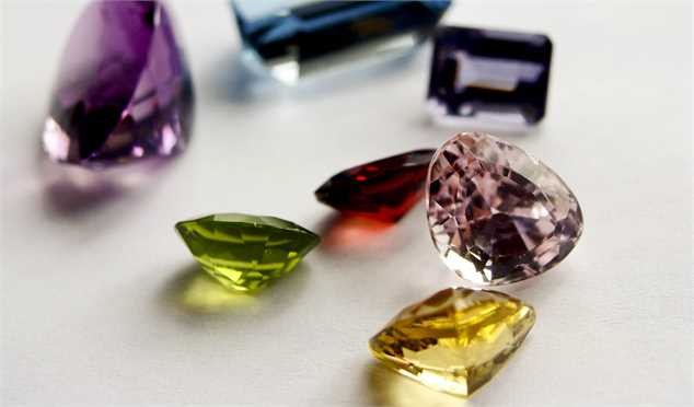 افزایش 25 درصدی صادرات فلزات و سنگهای گرانبها