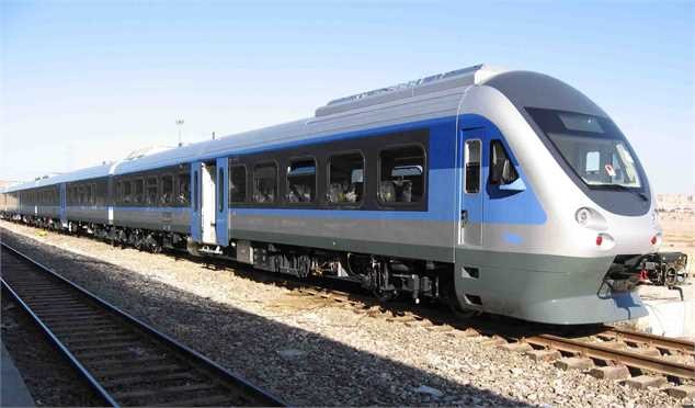 پیشفروش بلیت قطارهای نیمه اول بهمنماه از فردا