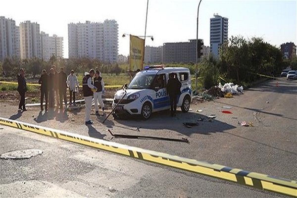 زخمی شدن دو افسر پلیس بر اثر انفجار بمب در ترکیه