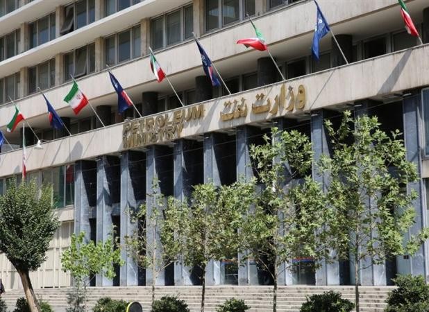 بازدید سرزده رئیسجمهوری از وزارت نفت