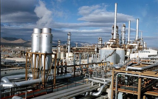 تنگی نفس پتروشیمیاییها