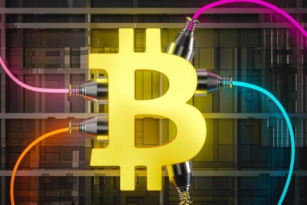 ریزش ۰.۹ درصدی بازار رمزارزها؛ بیتکوین در مرز ۱۱۳ هزار دلار