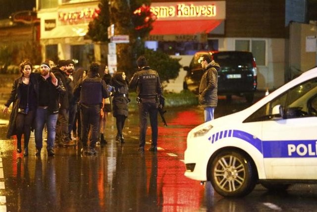 آخرین اخبار از حمله به کلوب شبانه در استانبول/ ۳۵ کشته و ۴۰ زخمی