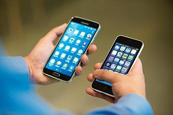 خبری از گوشی‌های توقیفی نیست/ محدودیت خرید تلفن همراه رد شد