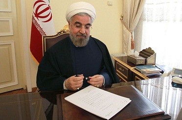 روحانی: برجام سرانجامِ مقاومت،تدبیر و ارادۀ ملتی مخالف جنگ و خشونت است/ فصل تازه ای در روابط ایران با جهان گشوده ایم