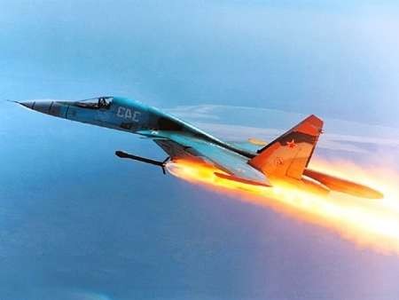 هواپیماهای روسی چندین مرکز نفتی تحت کنترل داعش در سوریه را بمباران کردند