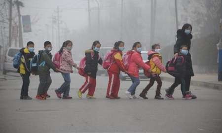 هشدار یونیسف در مورد آلودگی هوا / 300میلیون کودک در جهان در معرض خطر مرگ قرار دارند