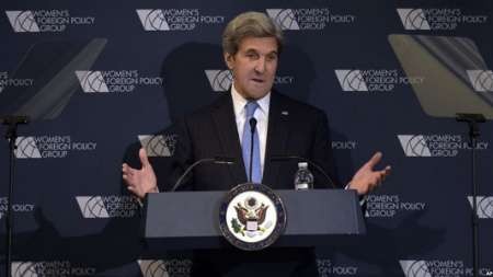  کری: توافق هسته ای ایران الگویی برای حل و فصل مشکلات لیبی ، سوریه و یمن است