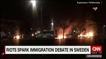 درگیری در حومه پایتخت سوئد با پلیس