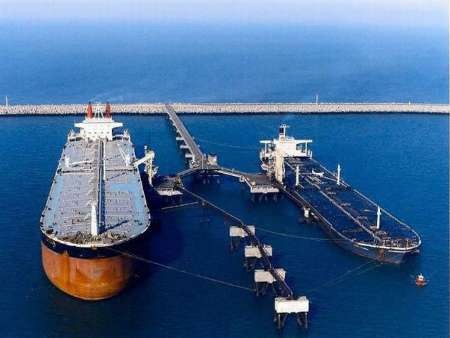 صادرات نفت و میعانات گازی ایران از روزانه ٣ میلیون بشکه فراتر رفت