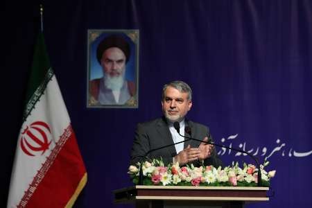 وزیر فرهنگ و ارشاد اسلامی: کار فرهنگی در فضای پرمناقشه و جنجالی انجام نمی شود