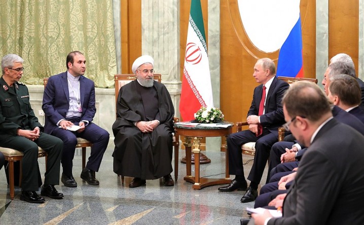 پوتین در دیدار با روحانی: روابط ایران و روسیه درتمام عرصه ها توسعه می یابد
