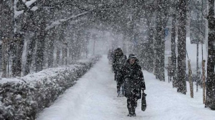 برف و سرما در تهران یک کشته و 138 مصدوم برجا گذاشت