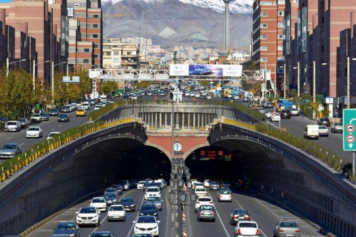 استاندار تهران: مخالف پولی شدن تونل های پایتخت هستیم