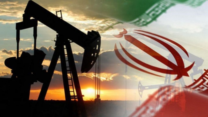اشپیگل: تحریم خرید نفت ایران سرمایه گذاران مالی جهان را نگران کرده است