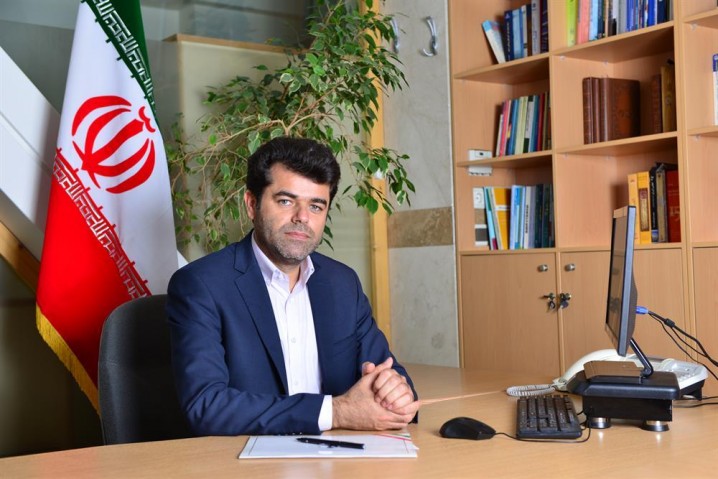 مدیر نمایشگاه ایران پلاست تاکید کرد: تشکل‌ها بازوی مشورتی و اجرایی ایران پلاست