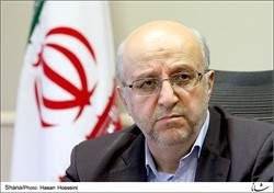 صادرات نفت ایران از روند نزولی قیمت نفت آسیب نمی بیند