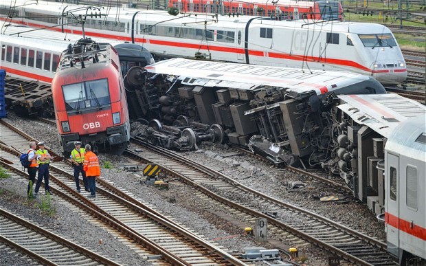 تصادف قطار در آلمان چندین کشته و 100 زخمی به جا گذاشت