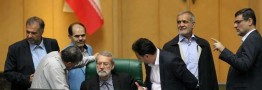 لاریجانی: مرکز پژوهش ها سریع تر گزارش بیانیه گام دوم را ارائه کند