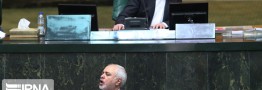 استقبال پرحاشیه مجلس یازدهم از ظریف، مستمسک رسانههای معاند