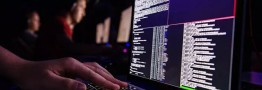 هراس آمریکا از حملات سایبری؛ واشنگتن دست به دامن صهیونیست‌ها شد