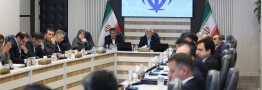 عارف: در کنار تهدیدها، ظرفیت&zwnj;های کشور را هم ببینیم/ از مشکلات عبور می&zwnj;کنیم