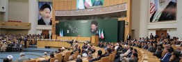 دولت با هدایت رهبری و در کنار سایر قوا تحریمهای هستهای را برداشته است