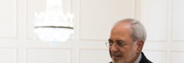 توییت ظریف در ارتباط با حوادث تروریستی روز چهارشنبه در تهران