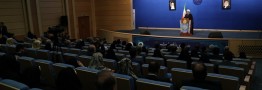 روحانی: مشکلات را پشت سر می گذاریم