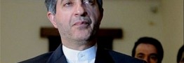 توضیح دادگاه انقلاب درباره حضور وکلای مشایی درجلسه محاکمه