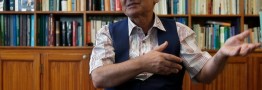 صادق زیبا کلام: پس از 13 آبان اوضاع بهتر می شود