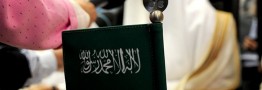 تلاش عربستان برای رساندن قیمت نفت به ۸۰ دلار