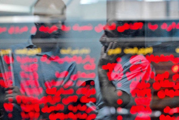 خداحافظی بورس با رفتار تودهای