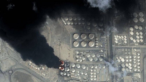 ایران پاسخ حمله به مخازن پالایشگاه تهران را داد