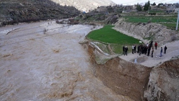 هشدار فعالیت سامانه بارشی تا 6 اردیبهشت‌ماه