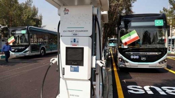 نصب 70 ایستگاه شارژ اضطراری خودرو و تلفن همراه