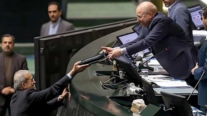 رقم سنگین کسری بودجه 1405 اعلام شد 