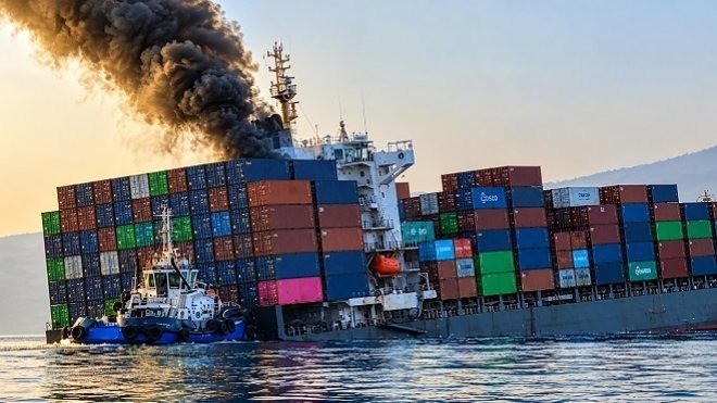 یک هفته جنجالی در تنگه هرمز 